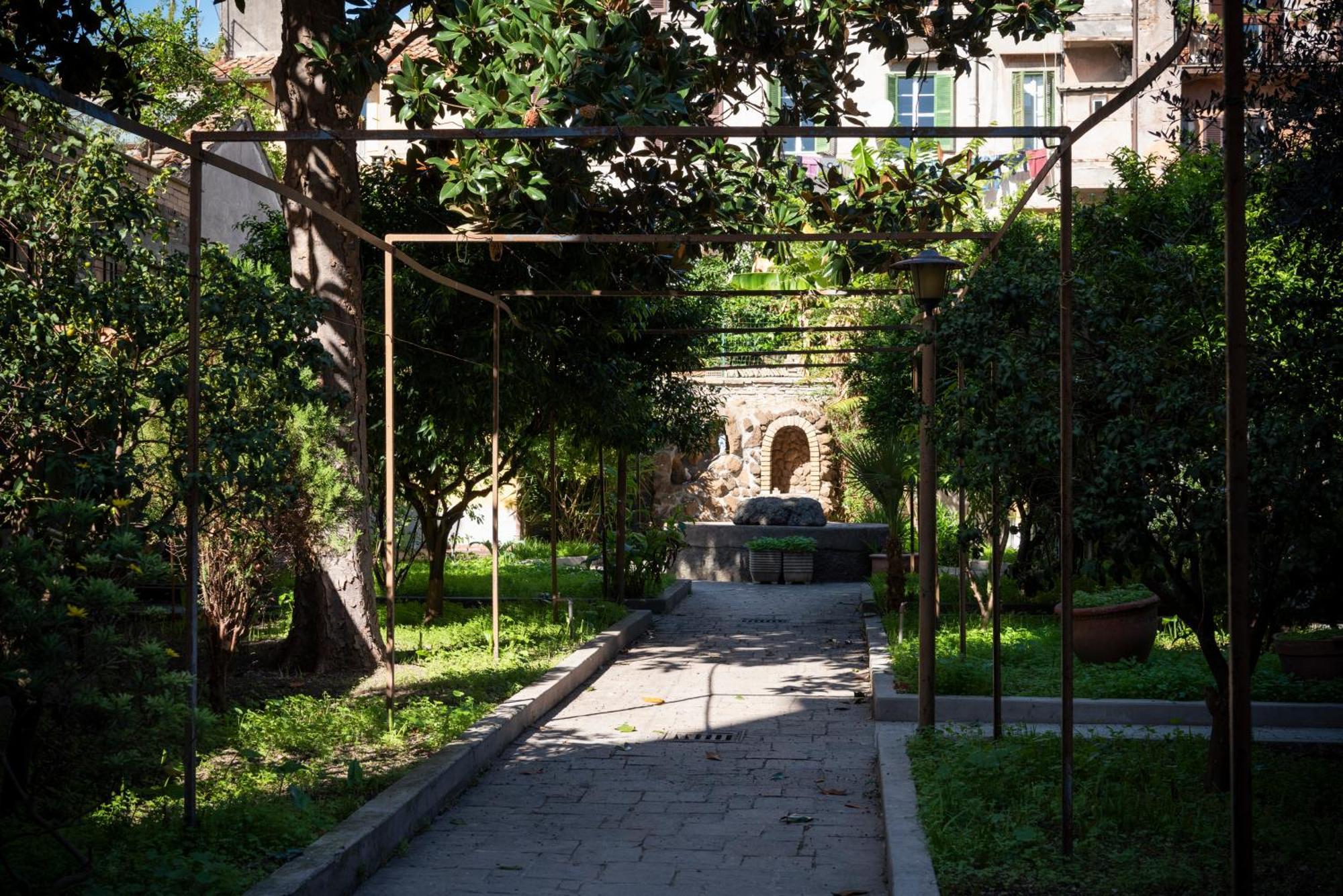 Residenza Leone XIII Hotel Rome Bagian luar foto